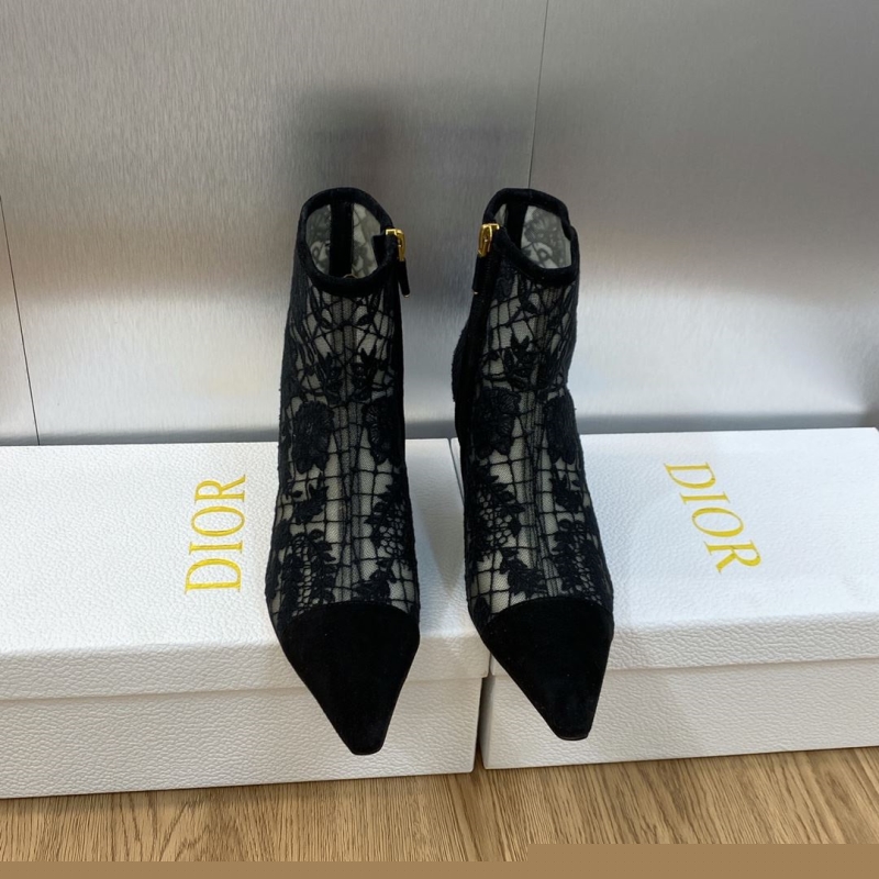 ch**an D*or high heels